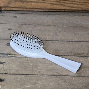 Vintage Estee Lauder Hair Brush White Small Oval 6.5" Travel Compact blball Tip